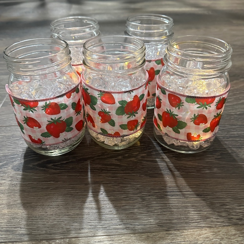 Berry First Birthday Set - Picture 2 of 7